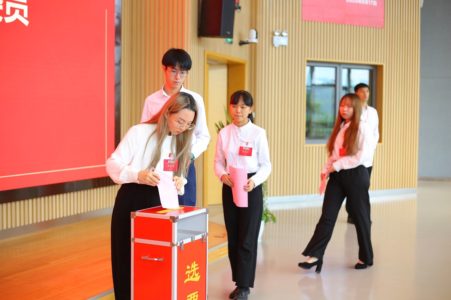 百家乐玩法介绍 - 百家乐技巧