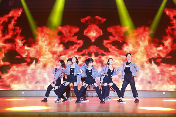 百家乐玩法介绍 - 百家乐技巧