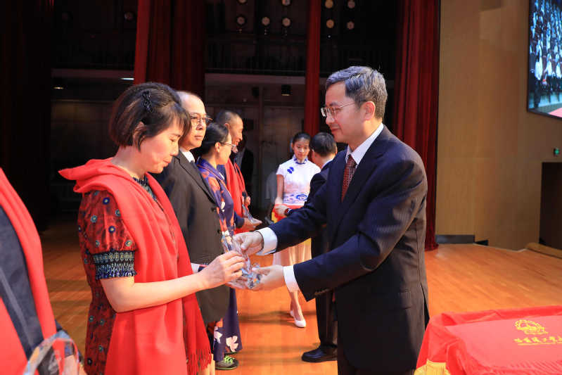 百家乐玩法介绍 - 百家乐技巧