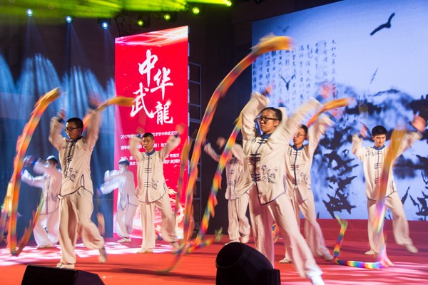 百家乐玩法介绍 - 百家乐技巧