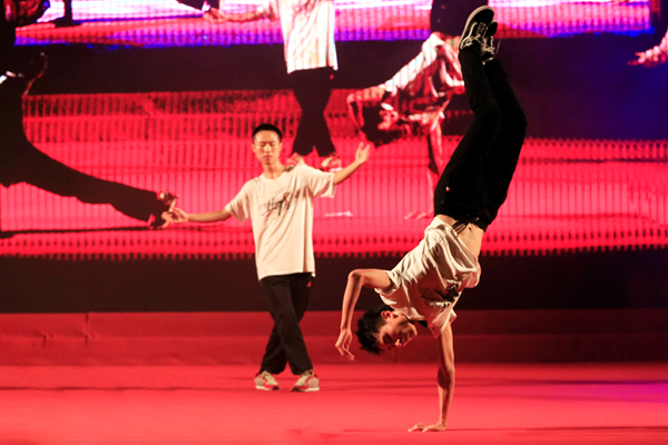 百家乐玩法介绍 - 百家乐技巧