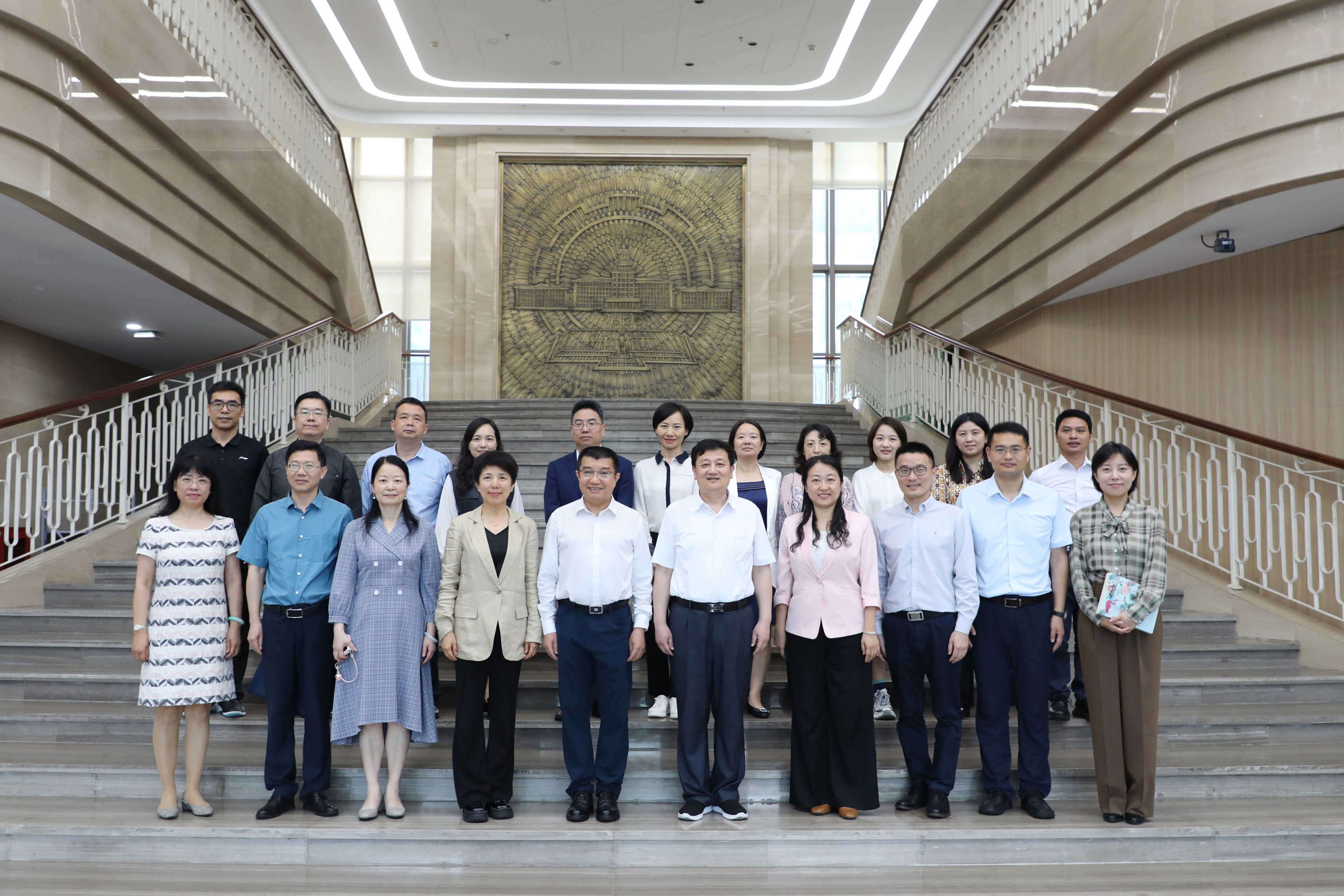 百家乐玩法介绍 - 百家乐技巧