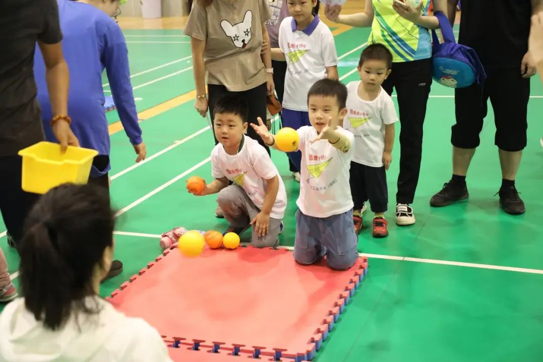 百家乐玩法介绍 - 百家乐技巧