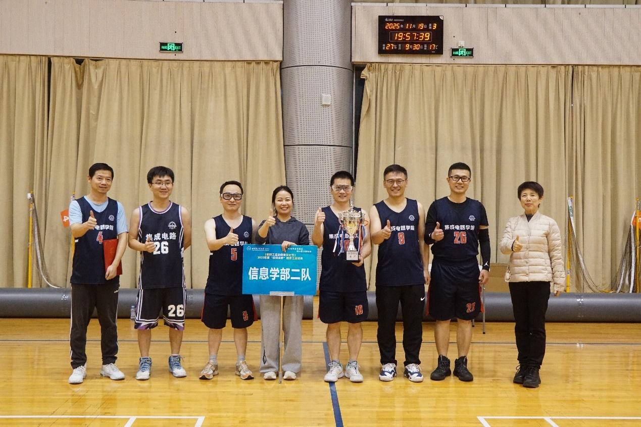 百家乐玩法介绍 - 百家乐技巧