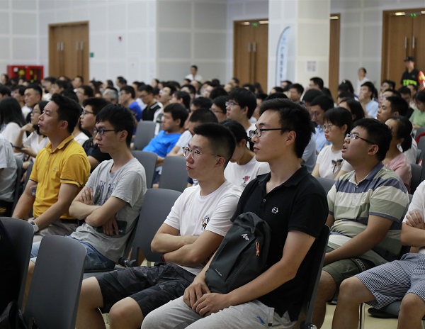 百家乐玩法介绍 - 百家乐技巧