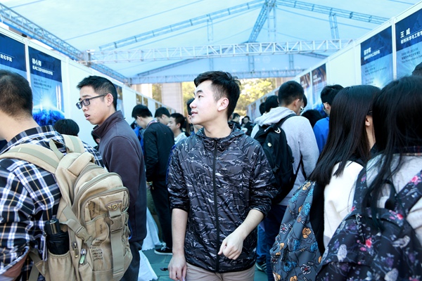 百家乐玩法介绍 - 百家乐技巧