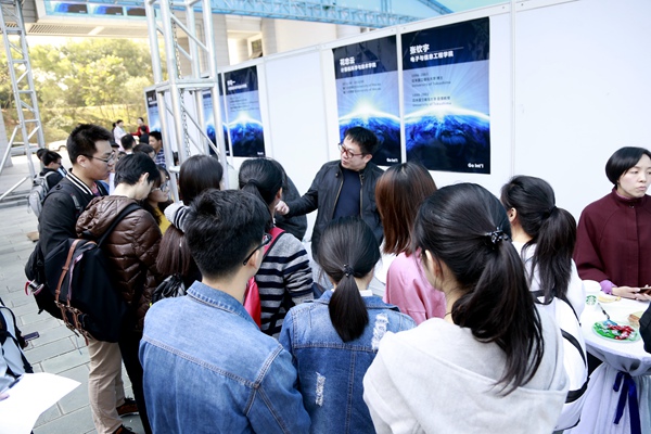 百家乐玩法介绍 - 百家乐技巧