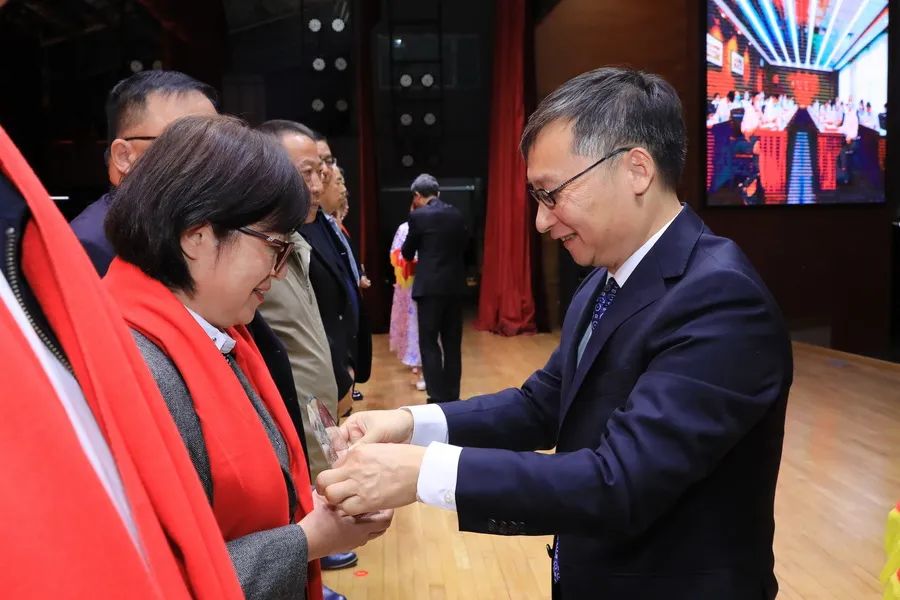 百家乐玩法介绍 - 百家乐技巧