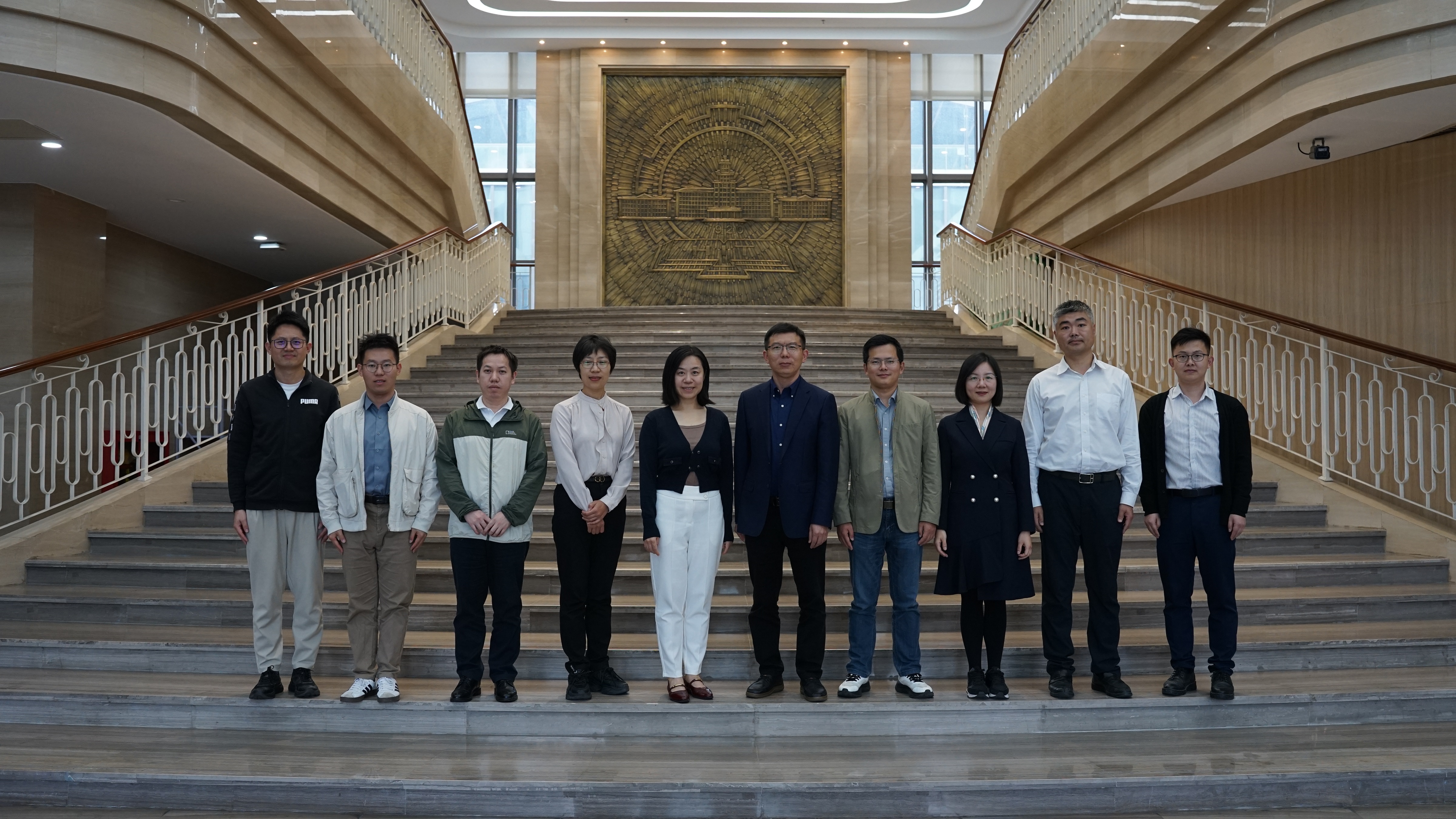 百家乐玩法介绍 - 百家乐技巧