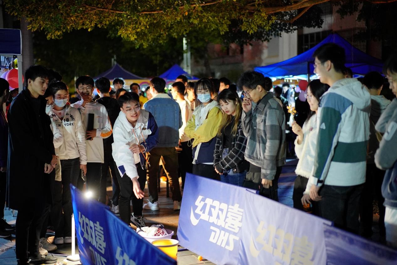 百家乐玩法介绍 - 百家乐技巧