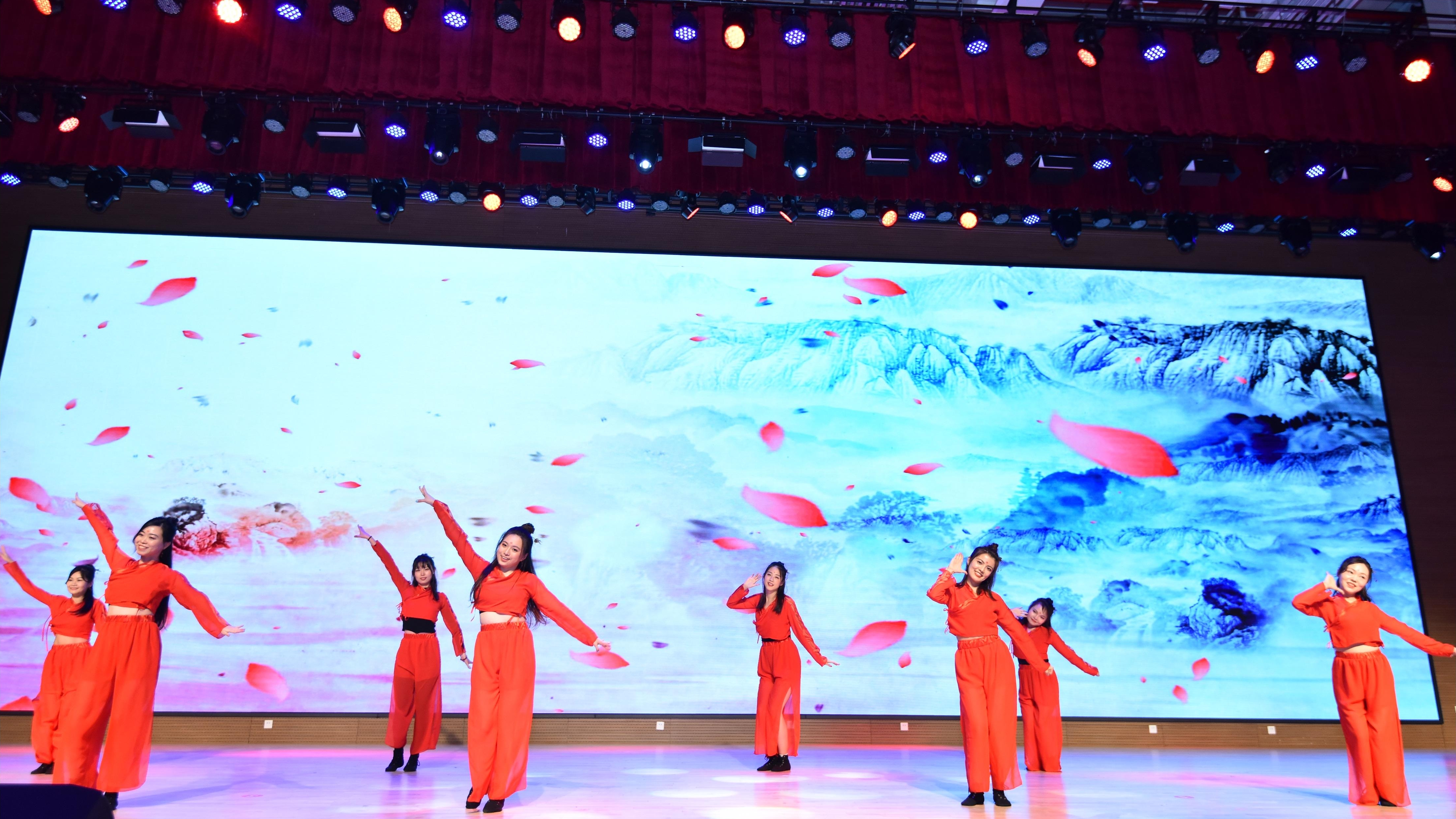 百家乐玩法介绍 - 百家乐技巧