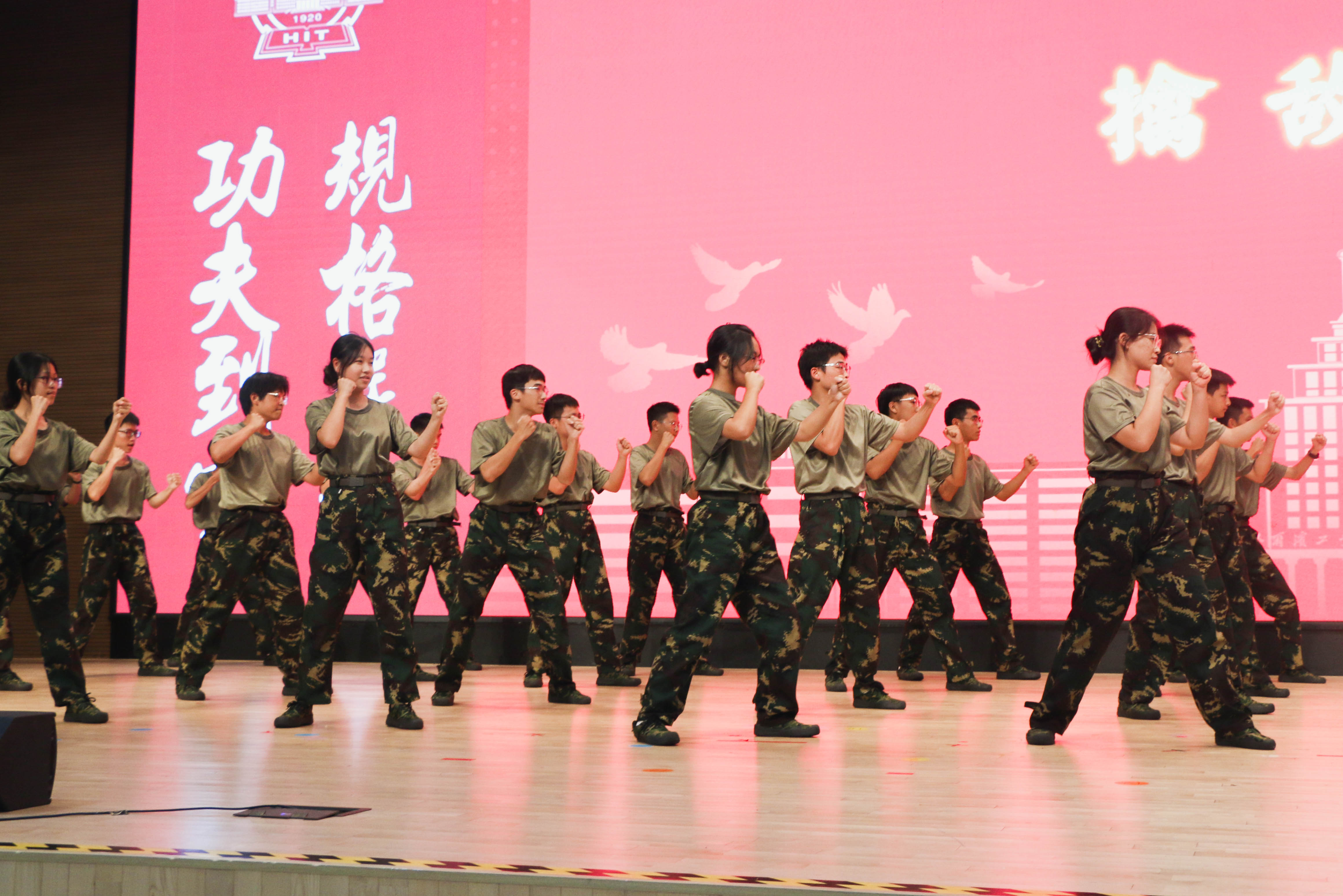 百家乐玩法介绍 - 百家乐技巧