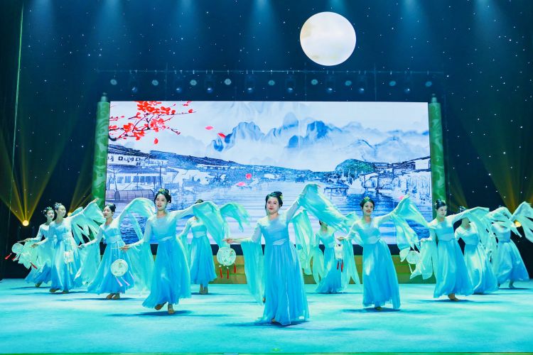 百家乐玩法介绍 - 百家乐技巧