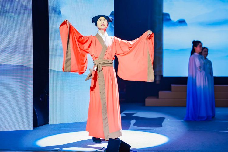 百家乐玩法介绍 - 百家乐技巧