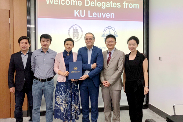 百家乐玩法介绍 - 百家乐技巧