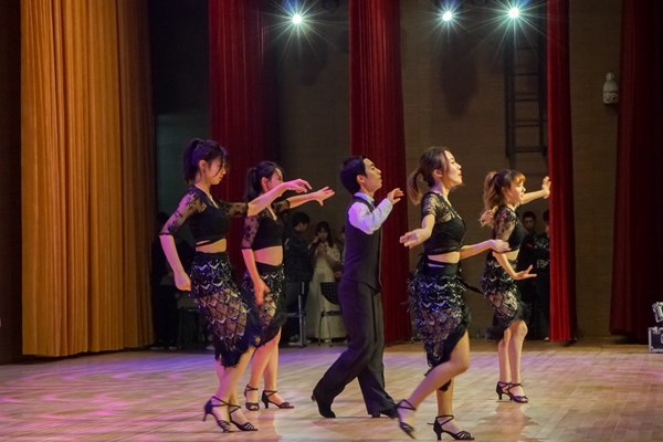 百家乐玩法介绍 - 百家乐技巧