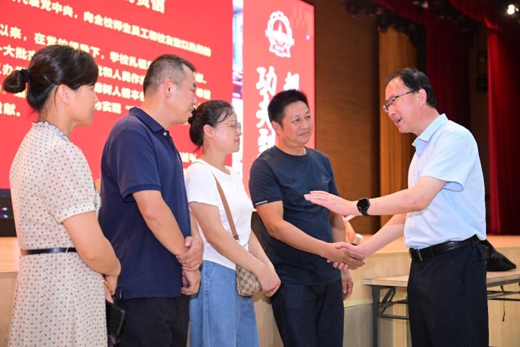 百家乐玩法介绍 - 百家乐技巧