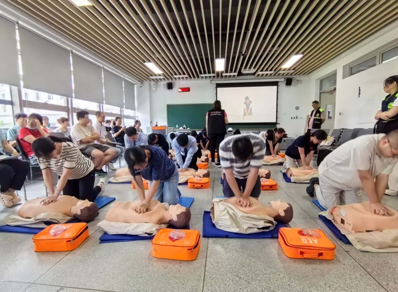 百家乐玩法介绍 - 百家乐技巧