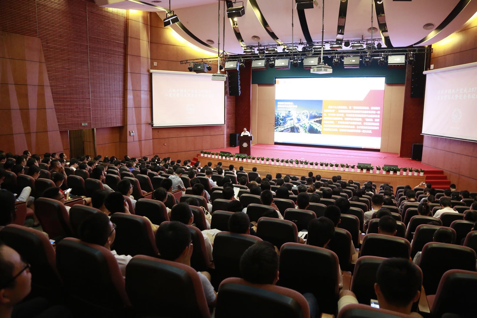 1530358391175041892.jpeg 百家乐玩法介绍 - 百家乐技巧