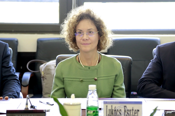 百家乐玩法介绍 - 百家乐技巧