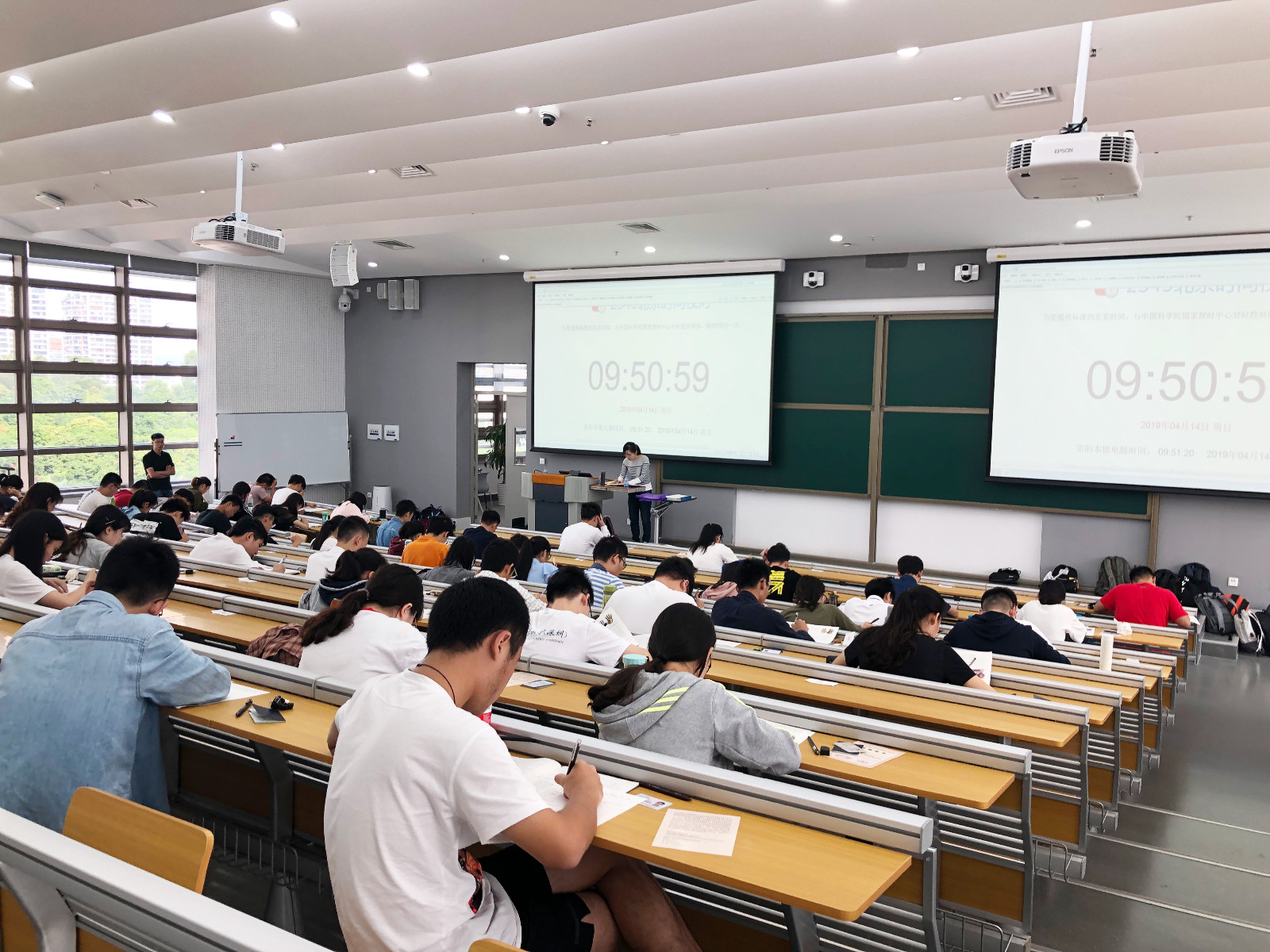 百家乐玩法介绍 - 百家乐技巧