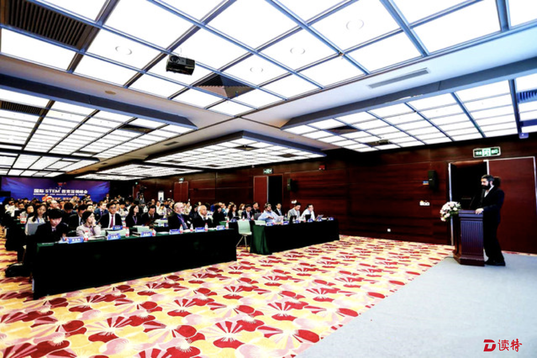 百家乐玩法介绍 - 百家乐技巧