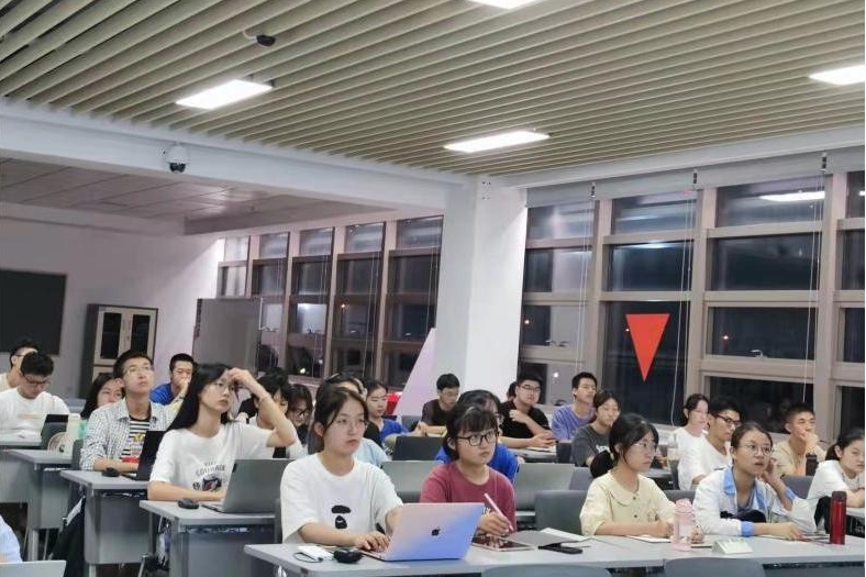 百家乐玩法介绍 - 百家乐技巧