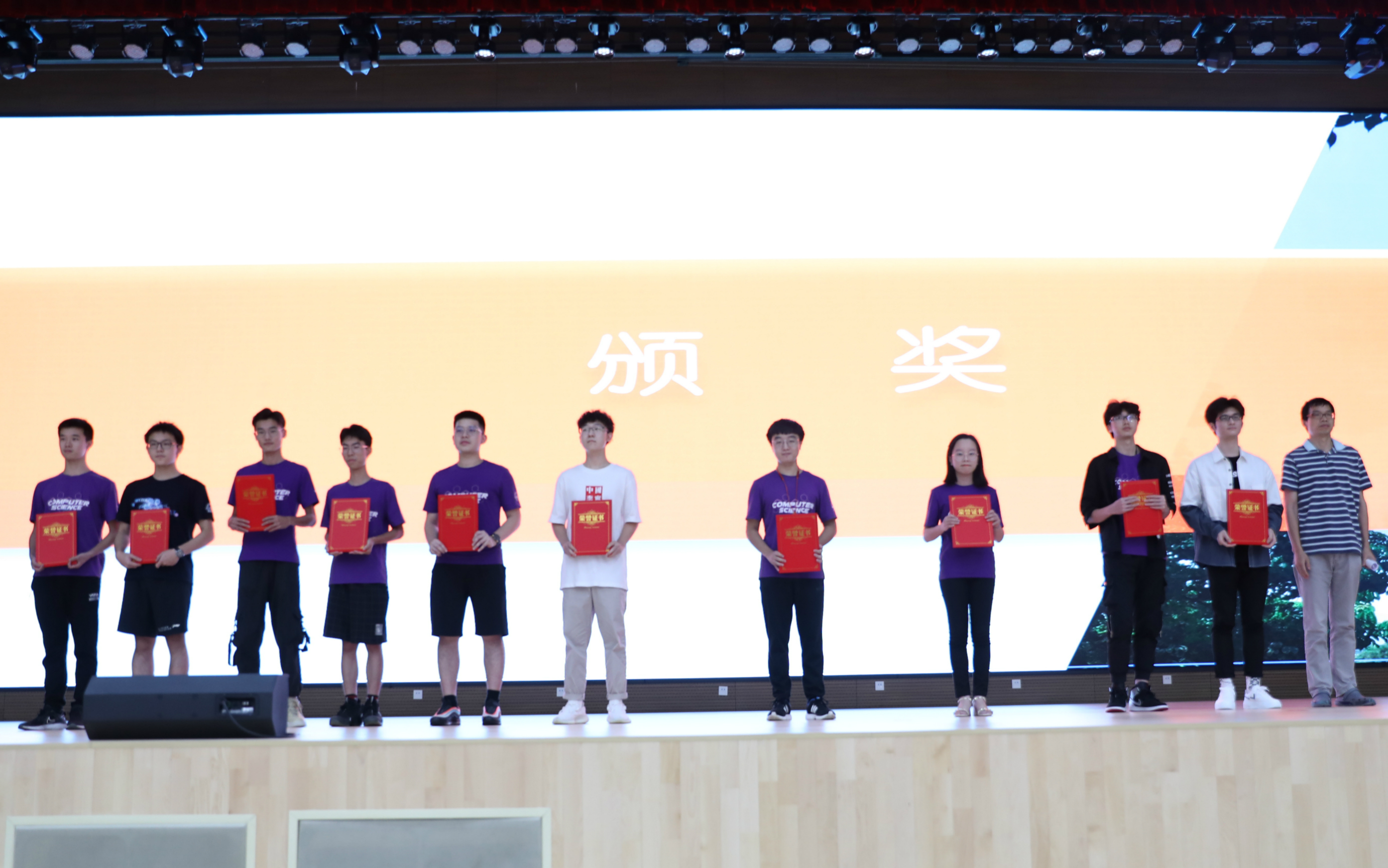 百家乐玩法介绍 - 百家乐技巧