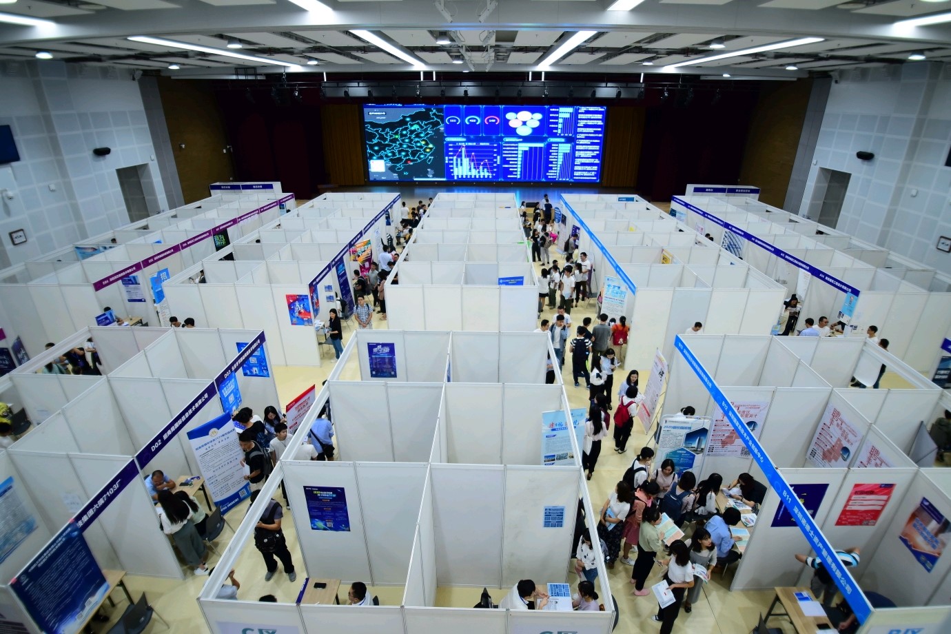 百家乐玩法介绍 - 百家乐技巧