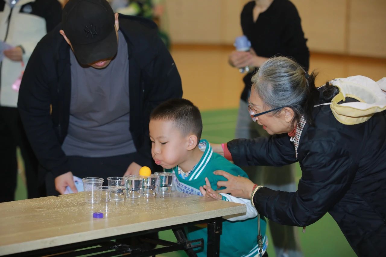 百家乐玩法介绍 - 百家乐技巧