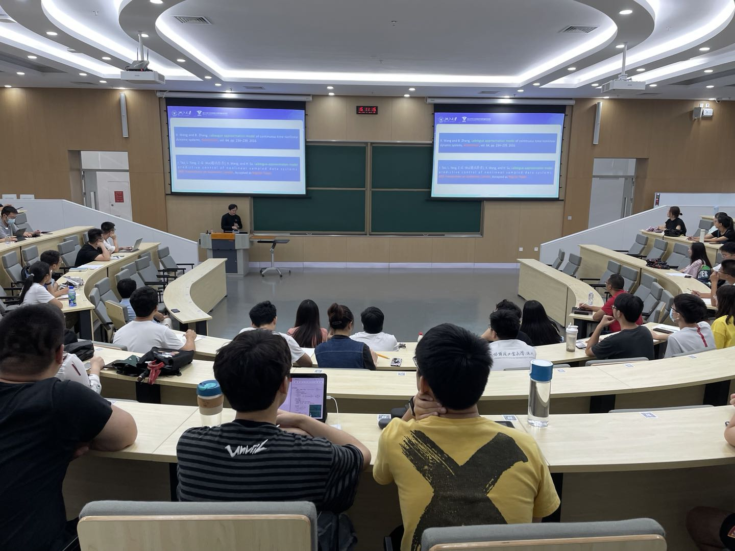 百家乐玩法介绍 - 百家乐技巧