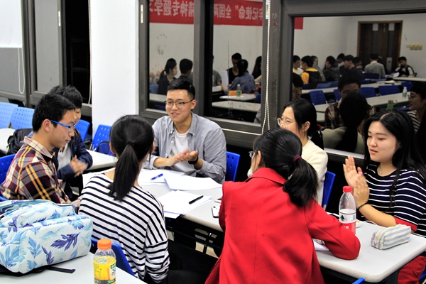 百家乐玩法介绍 - 百家乐技巧