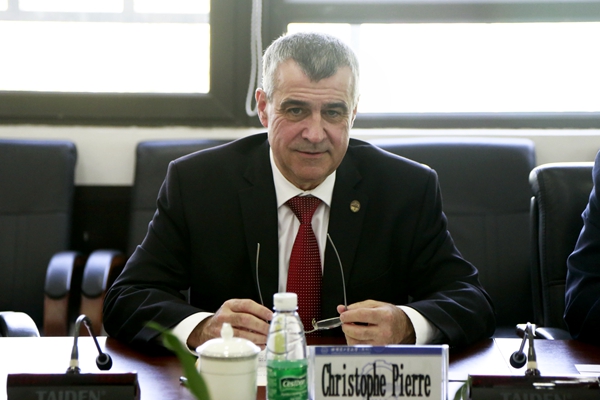 百家乐玩法介绍 - 百家乐技巧