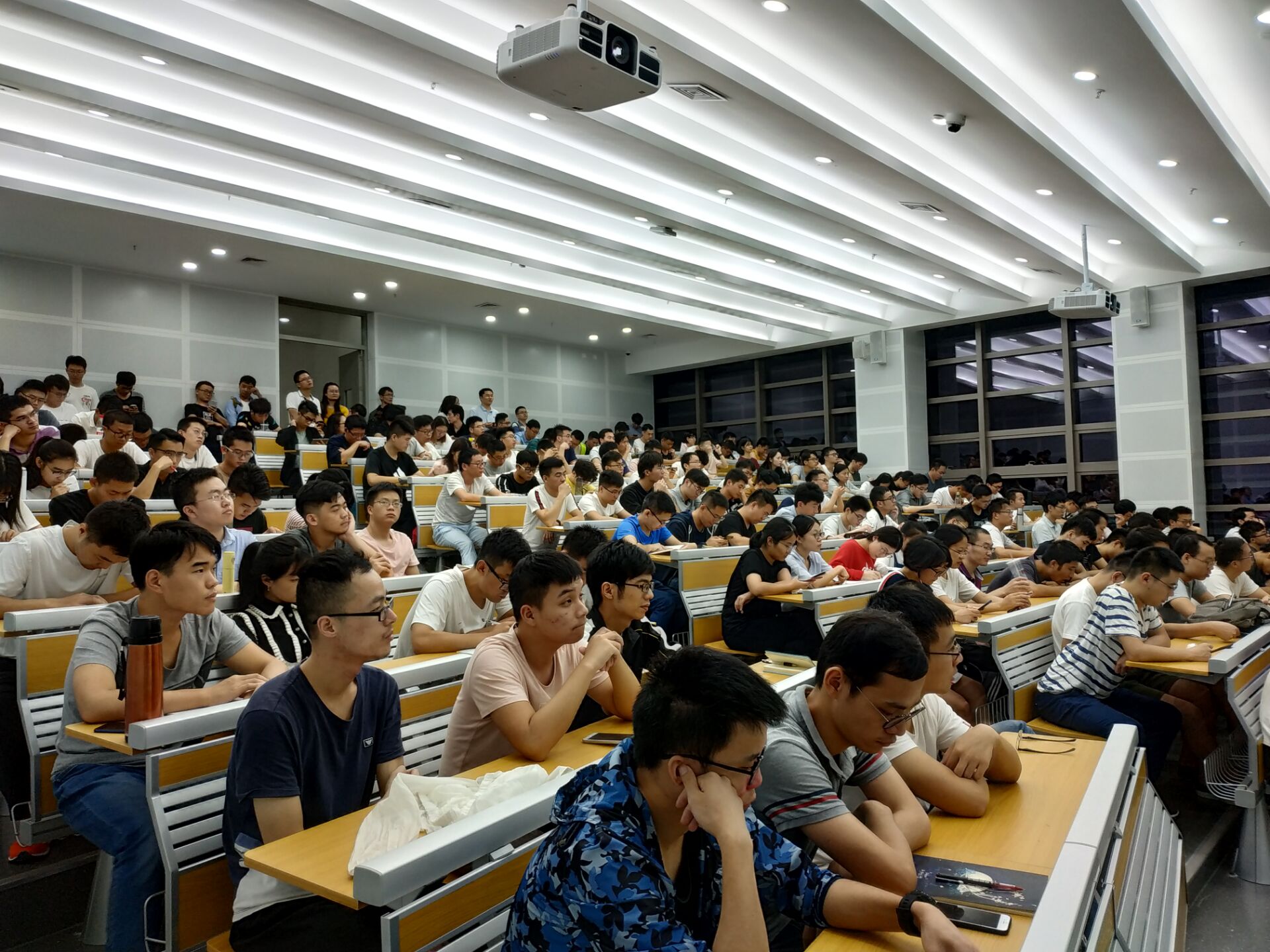 百家乐玩法介绍 - 百家乐技巧