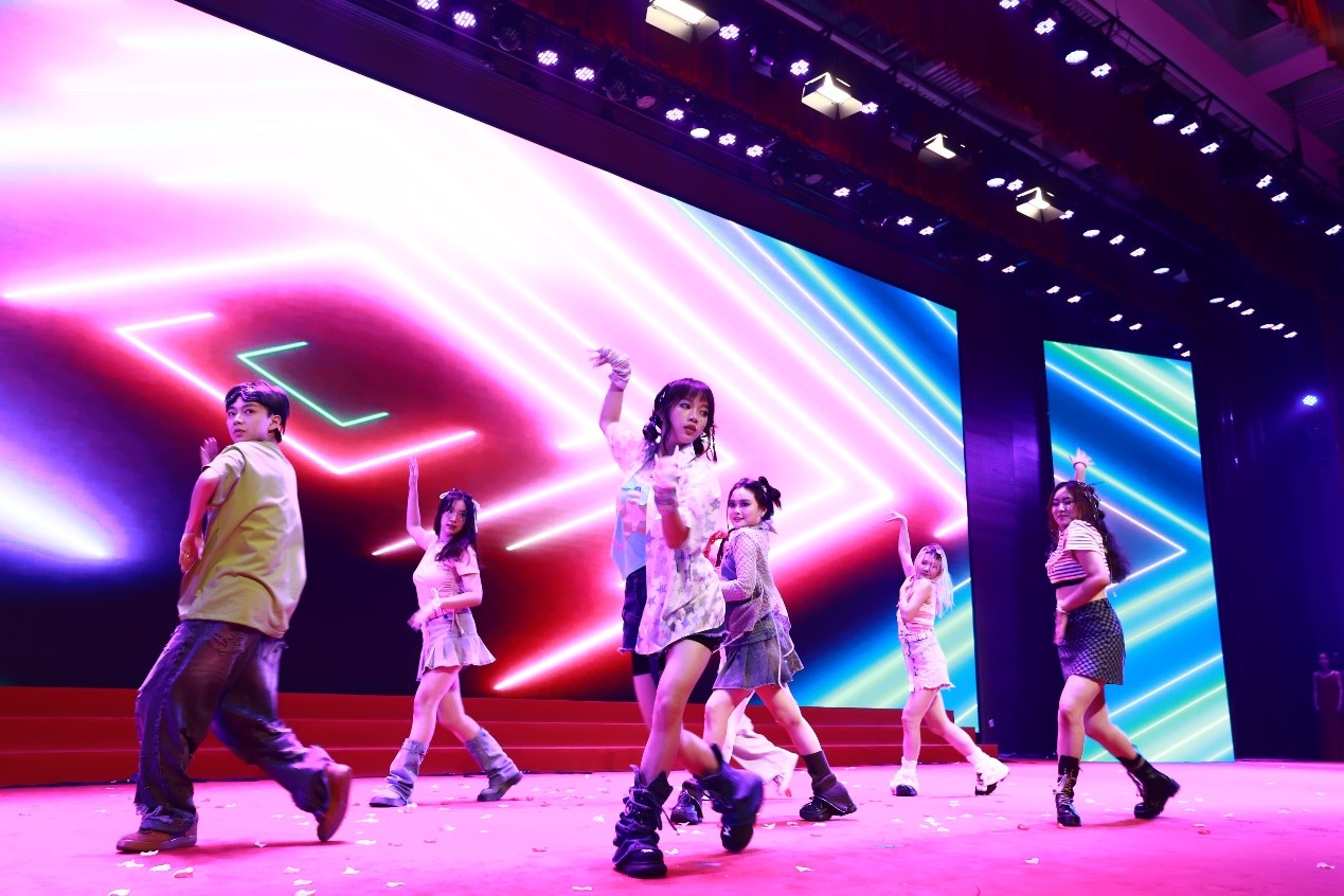 百家乐玩法介绍 - 百家乐技巧