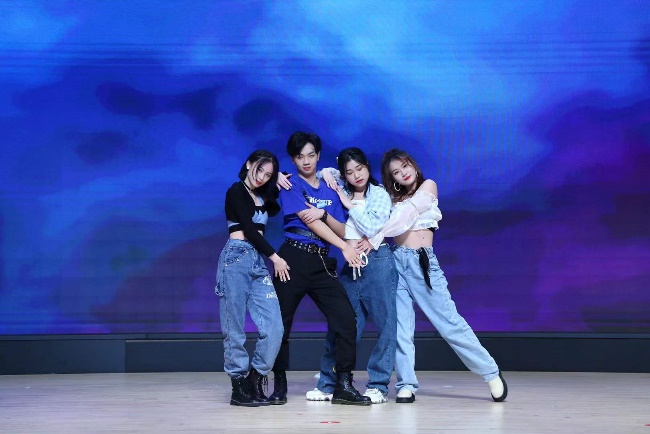 百家乐玩法介绍 - 百家乐技巧