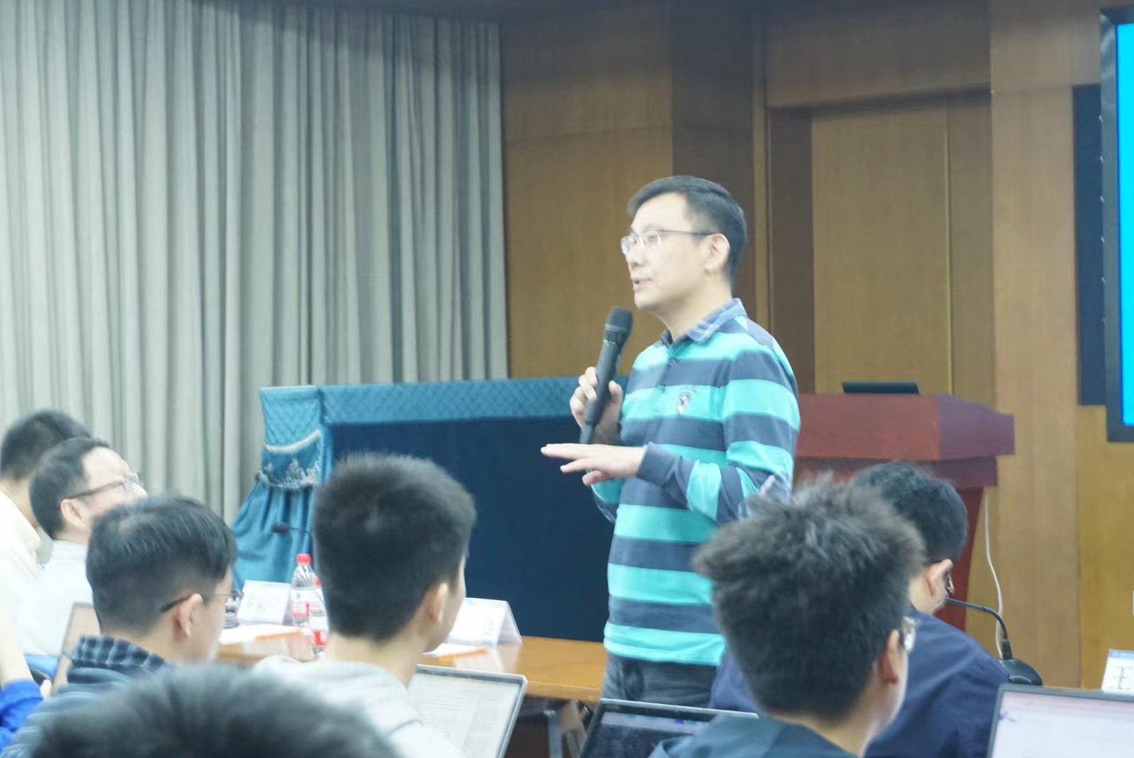 百家乐玩法介绍 - 百家乐技巧