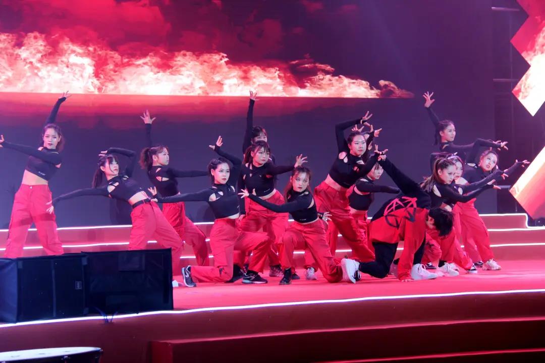 百家乐玩法介绍 - 百家乐技巧