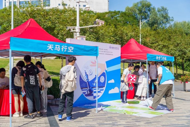 百家乐玩法介绍 - 百家乐技巧